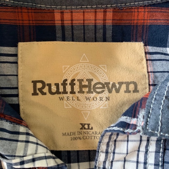 Dress shirt - Picture 2 of 2